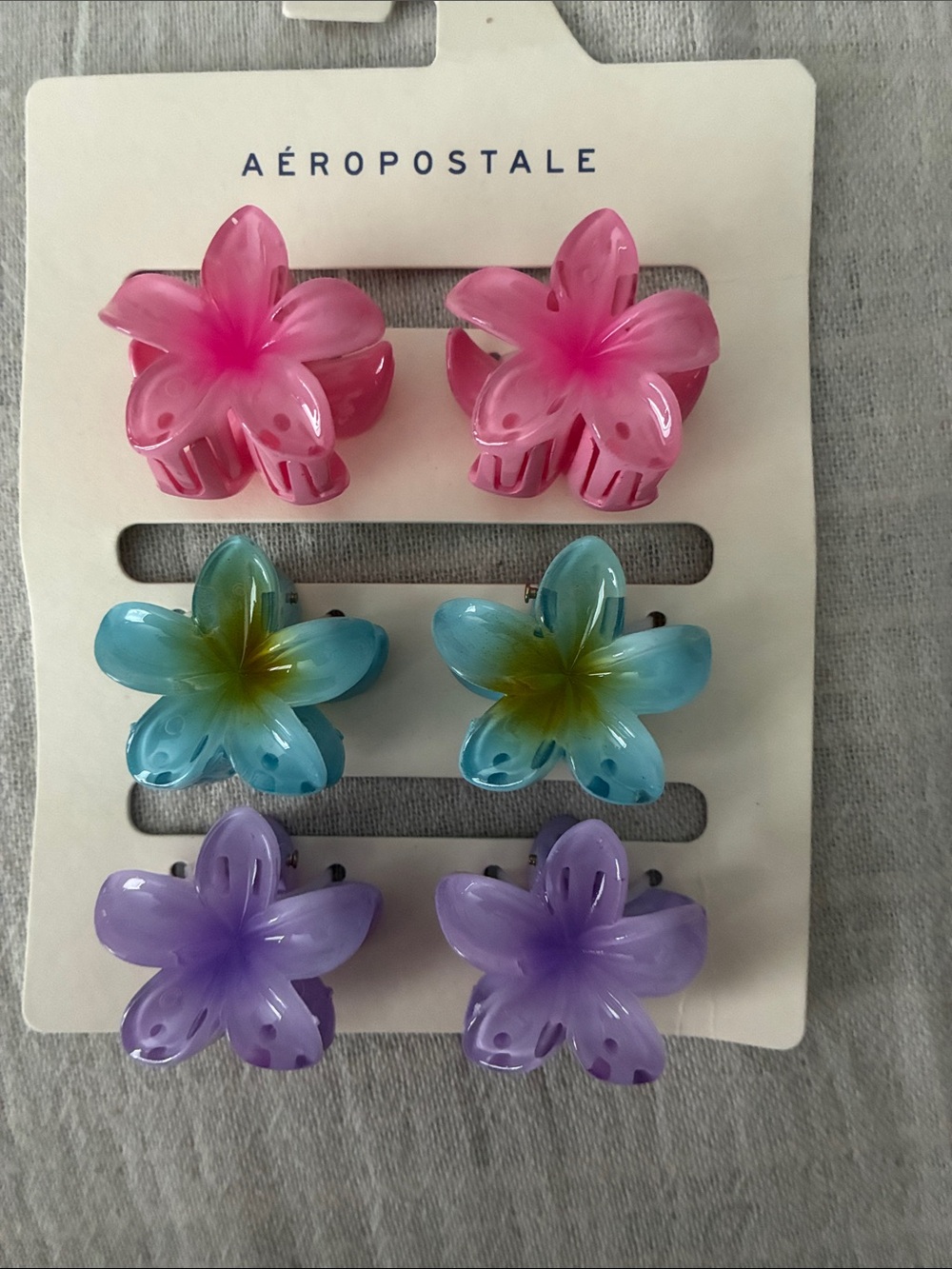 Aeropostale Plumeria Flower 6 pack Hair Claw Clips, Pink, Blue, Purple NEW NIP